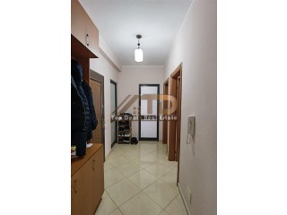 Shitet Apartament 2+1 ne yzberisht 100 m2 ., Tirane