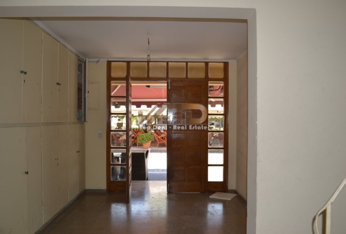 shitet-apartament-ne-qender-te-mesologhit-greqi-sheshin-markos-botzaris-mundesi-ideale-investimi-big-11