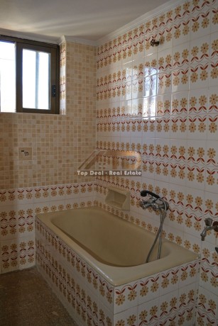 shitet-apartament-ne-qender-te-mesologhit-greqi-sheshin-markos-botzaris-mundesi-ideale-investimi-big-8