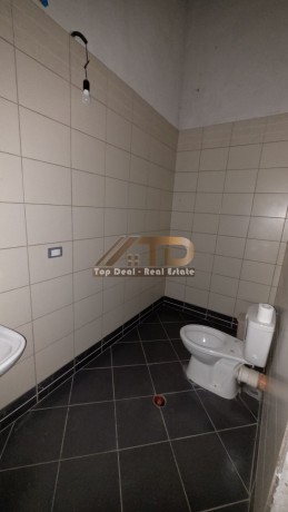 shitet-dyqani-ne-shetitorja-e-palmave-lushnje-kati-0-big-5