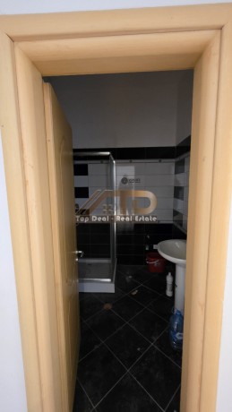 shitet-apartament-11-ne-qender-te-lushnjes-big-5