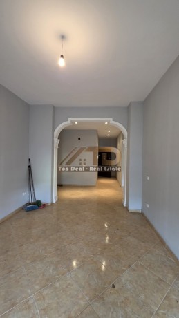 shitet-apartament-11-ne-qender-te-lushnjes-big-6