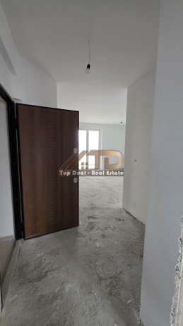 shitet-apartament-21-ne-lagjen-gafurr-muco-lushnje-big-4
