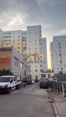 shitet-apartament-22-prane-stadiumit-ne-durres-big-9