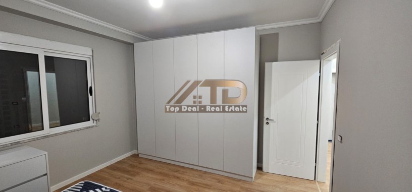 shitet-apartament-22-prane-stadiumit-ne-durres-big-4