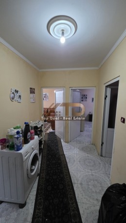 shitet-apartament-21-ne-lagjen-gafurr-muco-lushnje-big-4
