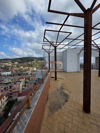 shitet-penthouse-31-ne-shetitoren-kongresi-i-lushnjes-prane-muzet-lushnje-big-1