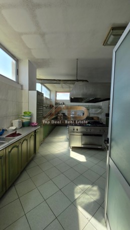 shitet-objekt-prane-rrethrotullimit-lushnje-berat-fier-tirane-objekti-funksionon-si-restorant-big-2