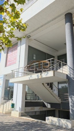 shitet-dyqan-ne-rruge-kryesore-lushnje-big-7