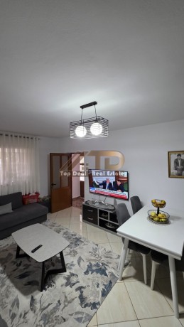 shitet-super-vile-ne-qytetin-e-lushnjes-big-7