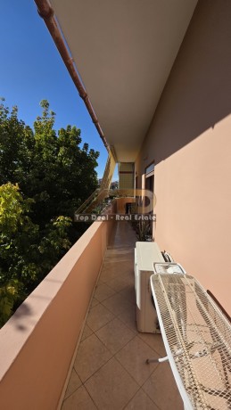 shitet-ose-jepet-me-qera-godine-sherbimi-dhe-shtepi-ne-lushnje-rruge-kryesore-big-7