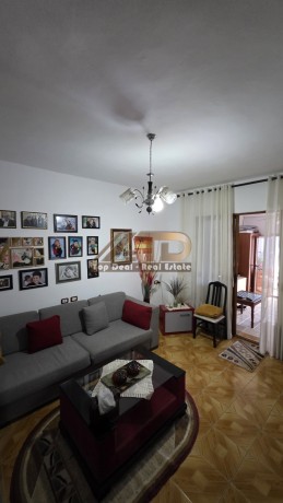 shitet-apartament-21-qender-lushnje-big-2