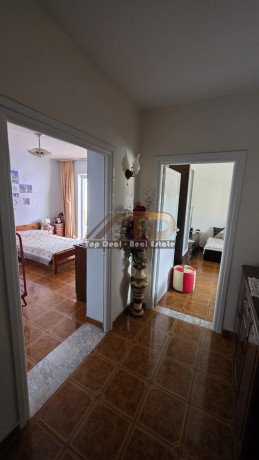 shitet-apartament-21-lushnje-big-7