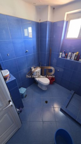 shitet-apartament-21-lushnje-big-6