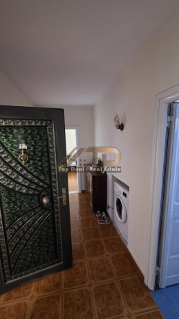 shitet-apartament-21-lushnje-big-0