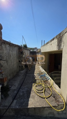 shitet-shtepi-private-prane-spitalit-lushnje-big-10