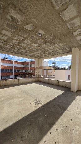 shitet-njesi-komerciale-mundesi-kthimi-ne-apartamente-dhoma-qira-qender-qyteti-lushnje-big-8