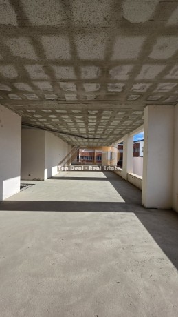 shitet-njesi-komerciale-mundesi-kthimi-ne-apartamente-dhoma-qira-qender-qyteti-lushnje-big-4