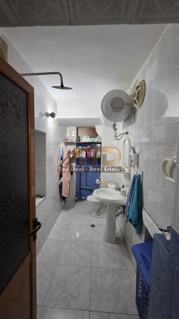 shitet-apartament-dhe-dyqan-ne-qender-lushnje-big-17