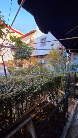 shitet-apartament-dhe-dyqan-ne-qender-lushnje-big-6