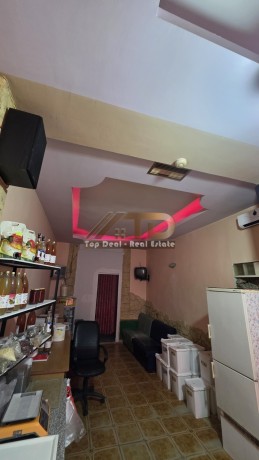 shitet-apartament-dhe-dyqan-ne-qender-lushnje-big-1