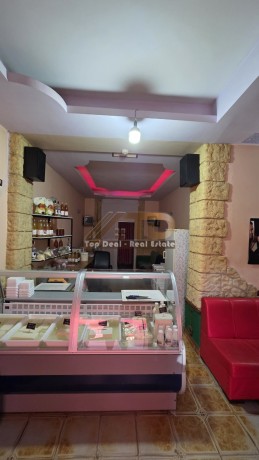 shitet-apartament-dhe-dyqan-ne-qender-lushnje-big-0