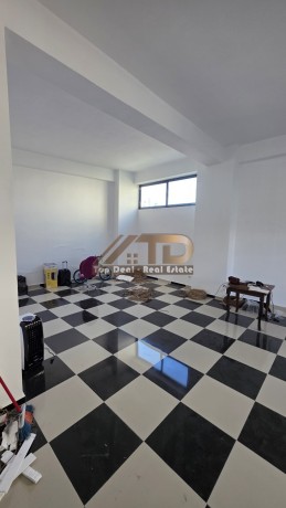 shitet-dyqan-njesi-komerciale-prane-qendres-sanitare-lushnje-big-5