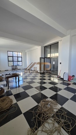 shitet-dyqan-njesi-komerciale-prane-qendres-sanitare-lushnje-big-3