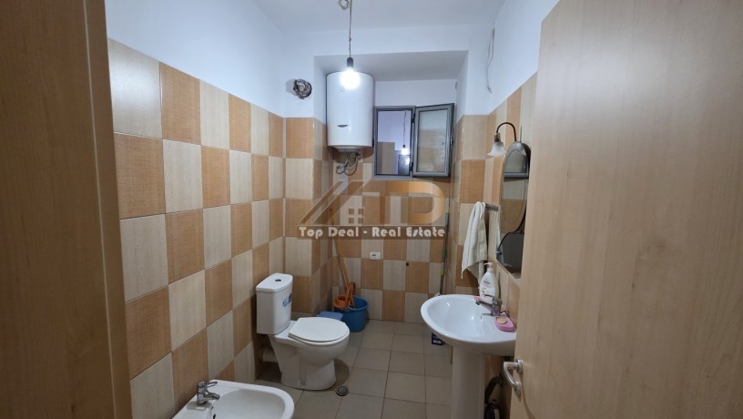 shitet-apartament-22-ne-lagjen-xhevdet-nepravishta-prane-shkolles-foto-puka-big-4