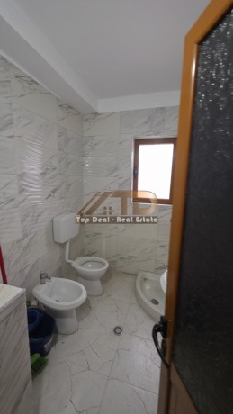 shitet-apartament-11-lushnje-prane-tregut-fruta-perime-dhe-stadiumit-big-7