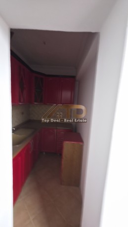 shitet-apartament-11-lushnje-prane-tregut-fruta-perime-dhe-stadiumit-big-4