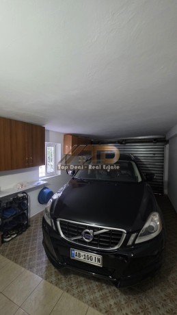 shitet-vile-2-kateshe-post-parkimi-vila-eshte-e-investuar-dhe-shume-prane-qendres-se-qytetit-lushnje-big-18