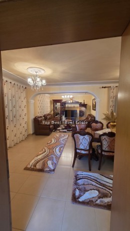 shitet-vile-2-kateshe-post-parkimi-vila-eshte-e-investuar-dhe-shume-prane-qendres-se-qytetit-lushnje-big-9