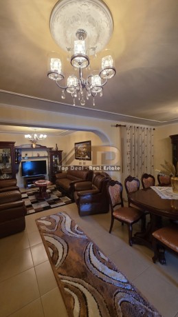 shitet-vile-2-kateshe-post-parkimi-vila-eshte-e-investuar-dhe-shume-prane-qendres-se-qytetit-lushnje-big-10