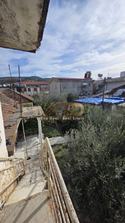 shitet-truall-dhe-ndertes-ne-qytet-ne-lushnje-big-3