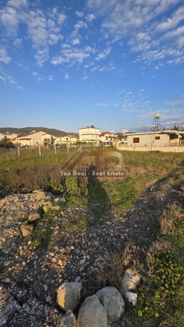 shitet-toke-me-siperfaqe-405-m2-ndodhur-ne-lagjen-gafurr-muco-lushnje-big-2