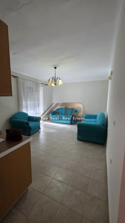 shitet-apartament-21-ne-kadri-qystri-prane-shkolles-4-deshmoret-lushnje-big-5
