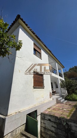 shitet-shtepi-private-ndodhur-prane-kadastres-lushnje-big-6