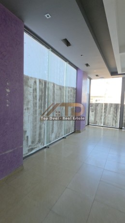 shitet-ose-jepet-me-qira-dyqan-ne-bulevardin-e-palmave-lushnje-big-4