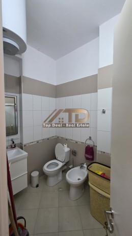shitet-apartament-11-ne-zone-elitare-nga-me-te-kerkuarat-perballe-marinabay-vlore-big-7