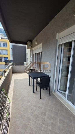 shitet-apartament-11-ne-zone-elitare-nga-me-te-kerkuarat-perballe-marinabay-vlore-big-11
