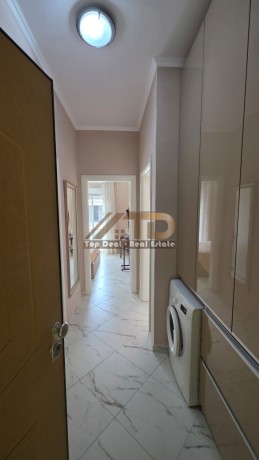 shitet-apartament-11-ne-zone-elitare-nga-me-te-kerkuarat-perballe-marinabay-vlore-big-4